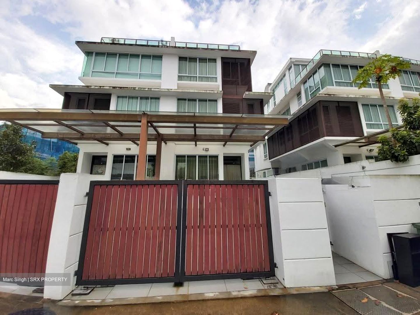 Wak Hassan Place (D27), Semi-Detached #621557691